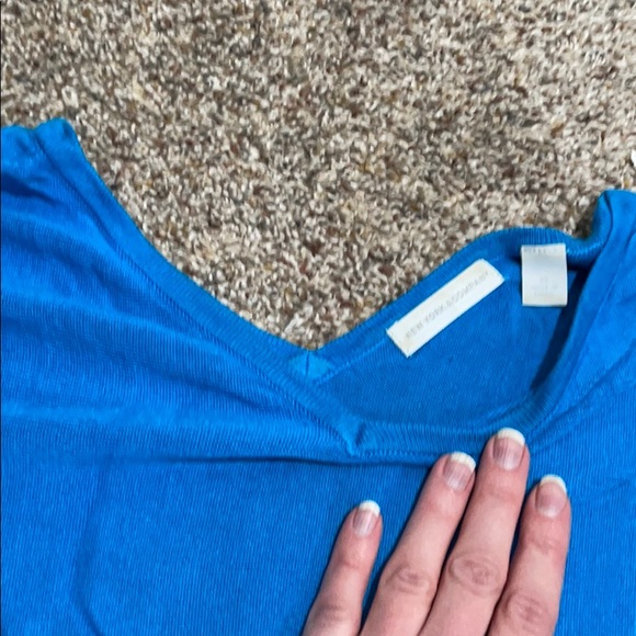 New York and Co Sweater - Picture 2 of 2